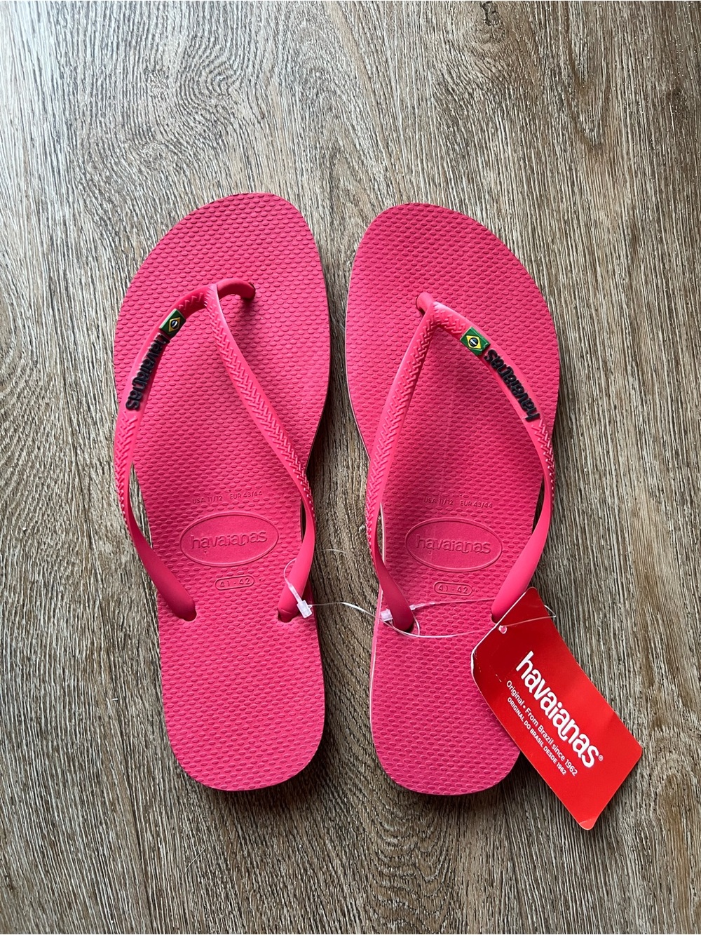 Havaianas Women's flamingo red Flip Flop Sandals
